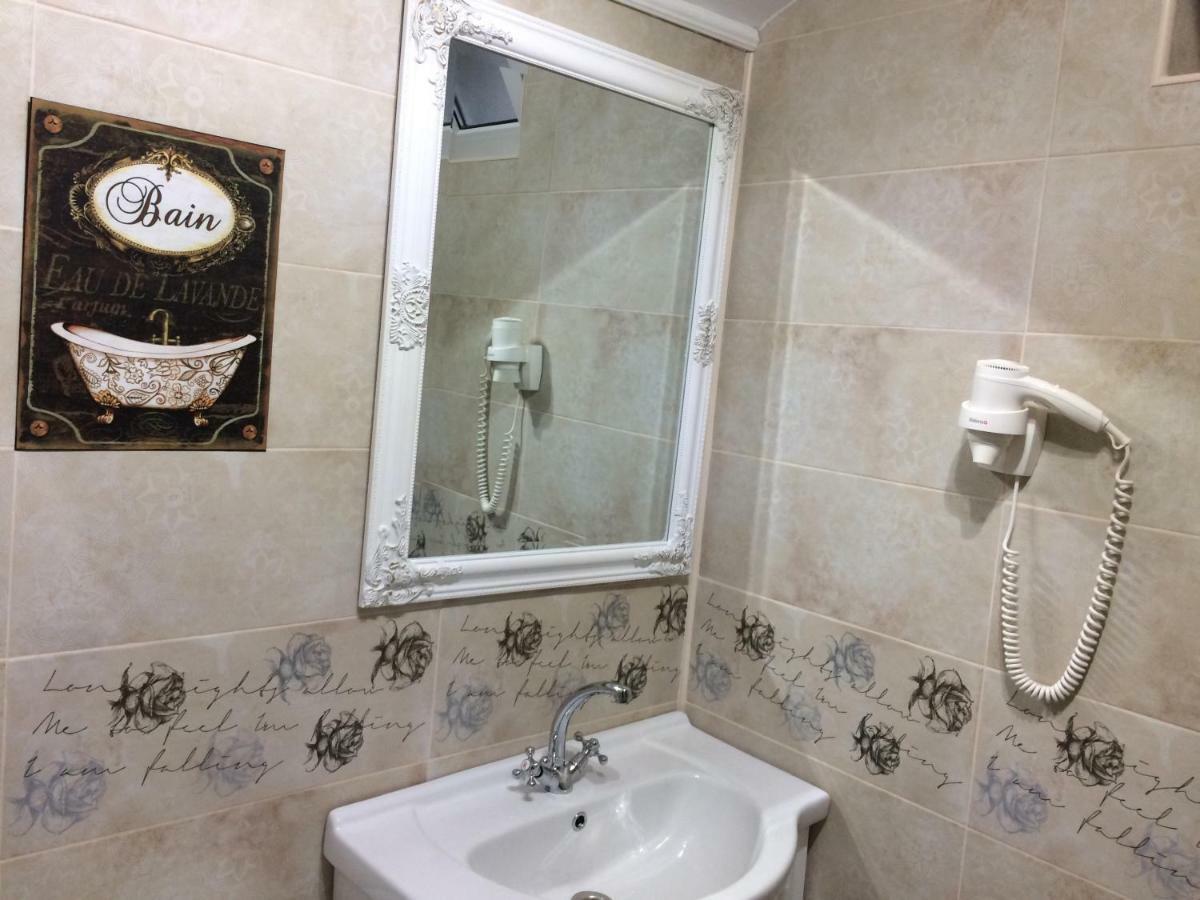 Solaria House Hotel Năvodari Buitenkant foto